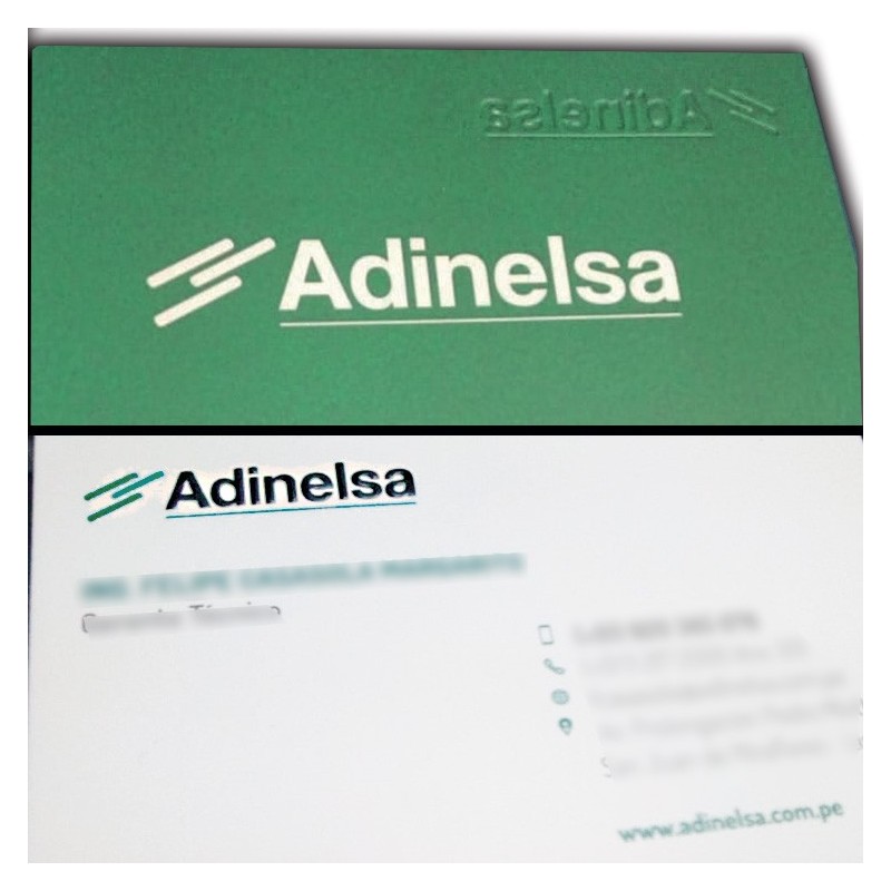 tarjeta con alto relieve